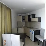 Apartment Apartcomplex New Tawn *